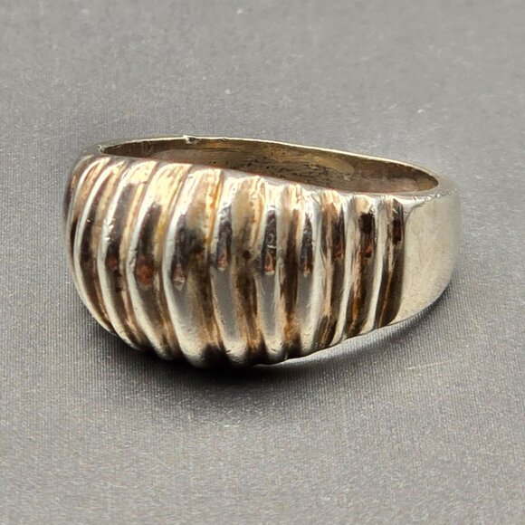 VTG Taxco Sterling Silver Ribbed Dome Ring Size 8 TE-30 Mexico Unisex 9.42g - Picture 1 of 10